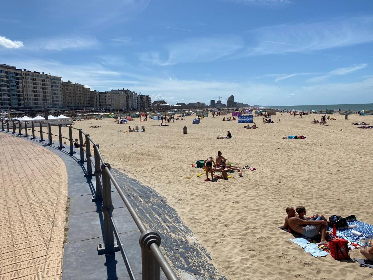 Panoramic View On Beach, Ships, Sea - Place To Be Остенде Екстер'єр фото