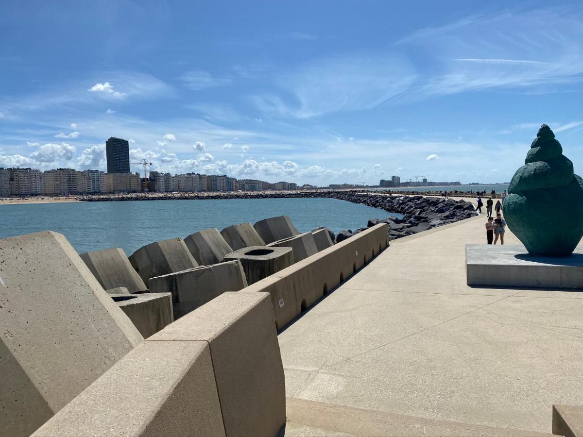 Panoramic View On Beach, Ships, Sea - Place To Be Остенде Екстер'єр фото